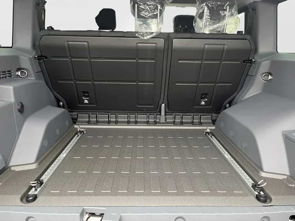 INEOS Grenadier Station Wagon Trialmaster Edition Safa null-photo-9