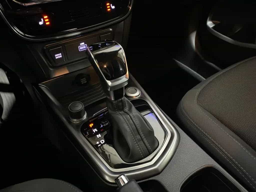 Ssangyong Tivoli 1.5 T-GDi Quartz+AT+SZH+SPUR+KAM+NAVI 10/2019-photo-25