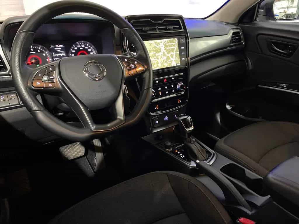 Ssangyong Tivoli 1.5 T-GDi Quartz+AT+SZH+SPUR+KAM+NAVI 10/2019-photo-35