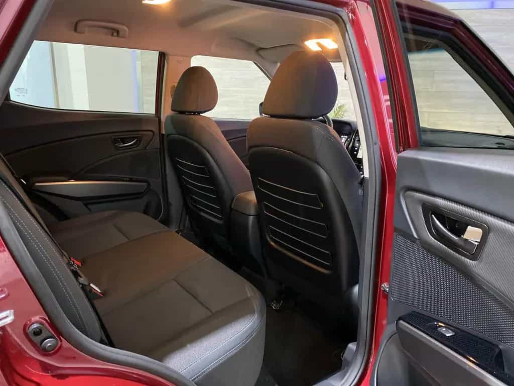 Ssangyong Tivoli 1.5 T-GDi Quartz+AT+SZH+SPUR+KAM+NAVI 10/2019-photo-36