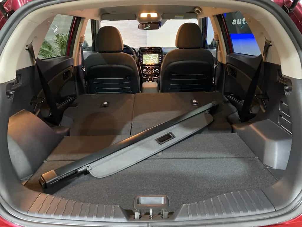 Ssangyong Tivoli 1.5 T-GDi Quartz+AT+SZH+SPUR+KAM+NAVI 10/2019-photo-42