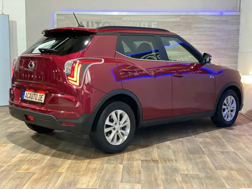 Ssangyong Tivoli 1.5 T-GDi Quartz+AT+SZH+SPUR+KAM+NAVI 10/2019-photo-9