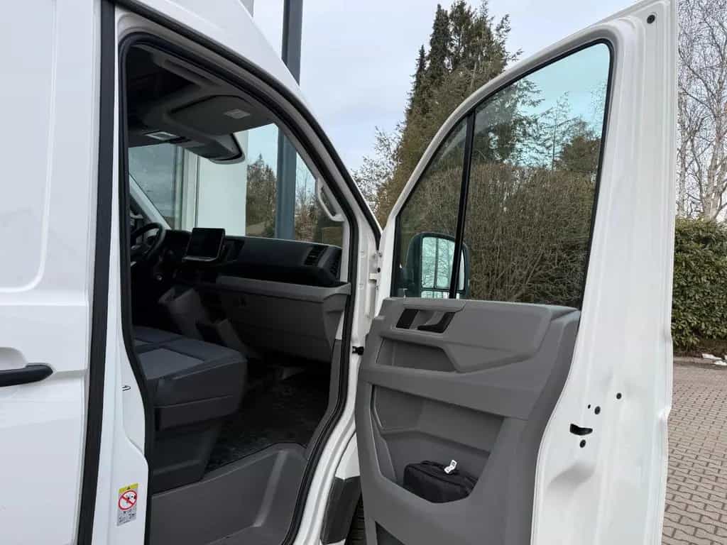 MAN TGE 4X2F/ LENKRADHZG./ ABSTANDTEMPO/ AHK 11/2025-photo-19