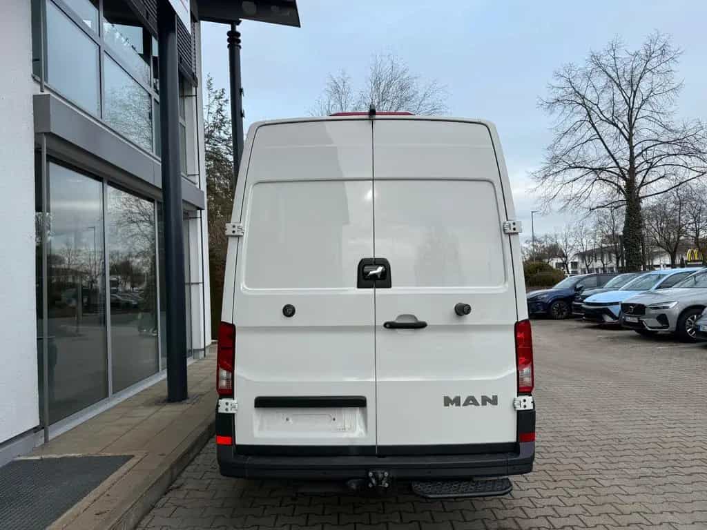 MAN TGE 4X2F/ LENKRADHZG./ ABSTANDTEMPO/ AHK 11/2025-photo-5