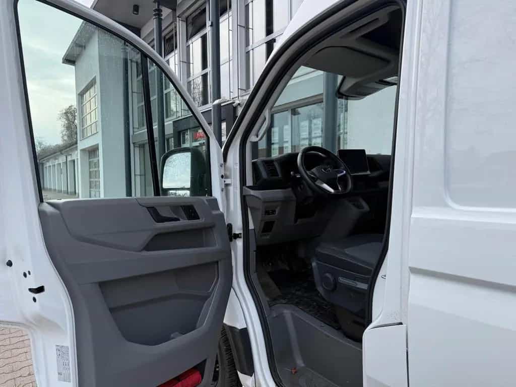 MAN TGE 4X2F/ LENKRADHZG./ ABSTANDTEMPO/ AHK 11/2025-photo-8