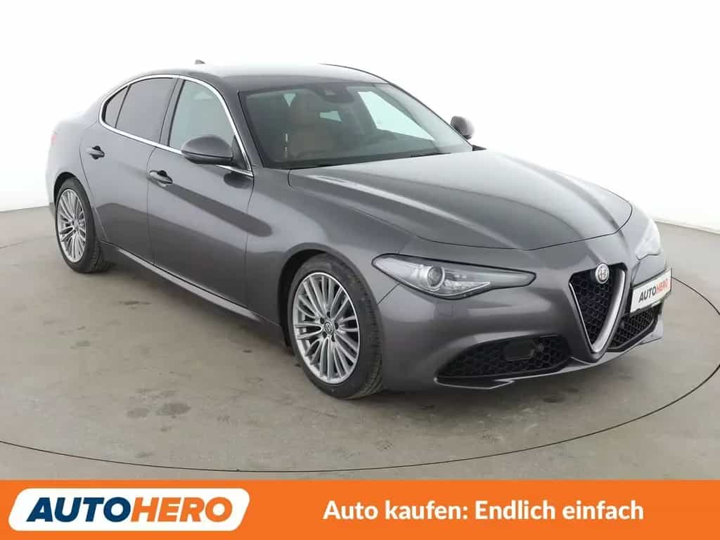 Alfa Romeo Giulia 2.2 JTDM Super Aut.*NAVI*TEMPO*CAM*PDC* 08/2016-photo-7