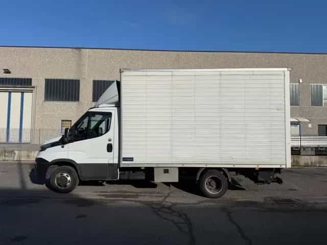 Iveco Daily Daily 35C14SV BTor 2.3HPT PM-TN-RG- BOX CO 10/2018-photo-1
