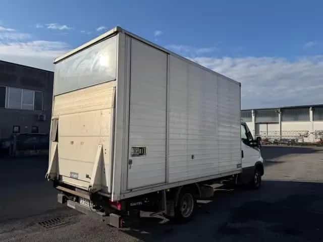 Iveco Daily Daily 35C14SV BTor 2.3HPT PM-TN-RG- BOX CO 10/2018-photo-4