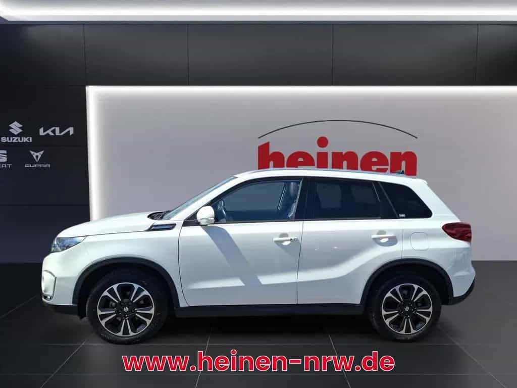 Suzuki Vitara 1.4 Comfort+ Allgrip NAVI LED ACC PANO 10/2021-photo-2