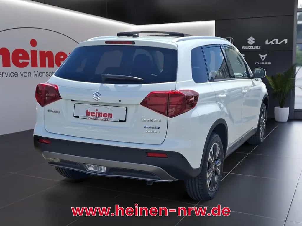 Suzuki Vitara 1.4 Comfort+ Allgrip NAVI LED ACC PANO 10/2021-photo-3