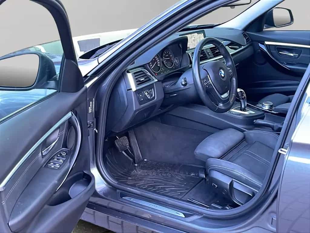 BMW 3 Series 02/2019-photo-8