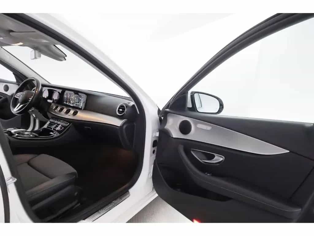 Mercedes-Benz E-Class 200 T 8G-tronic Avantgarde+LED+PANO+KAMERA 06/2020-photo-22