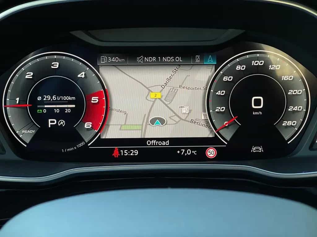 Audi Q3 35 2,0 TDI AUTOM. NAVI LED VIRTUAL GARANTIE 08/2022-photo-45