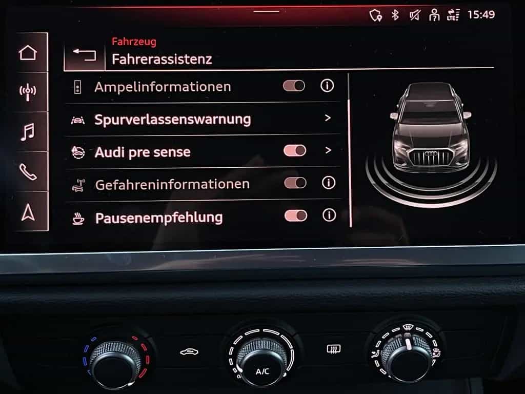 Audi Q3 35 2,0 TDI AUTOM. NAVI LED VIRTUAL GARANTIE 08/2022-photo-49