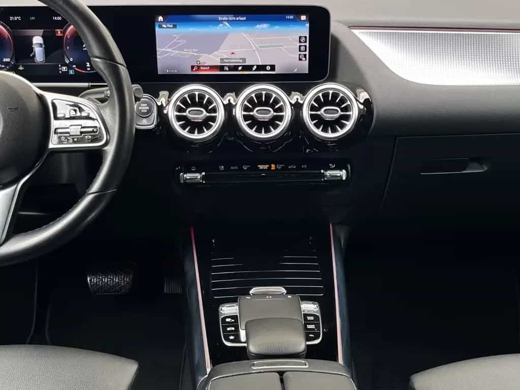 Mercedes-Benz B-Class 200 AUTOM LEDER DIGITAL JUNGE STERNE GARANTIE 01/2021-photo-13