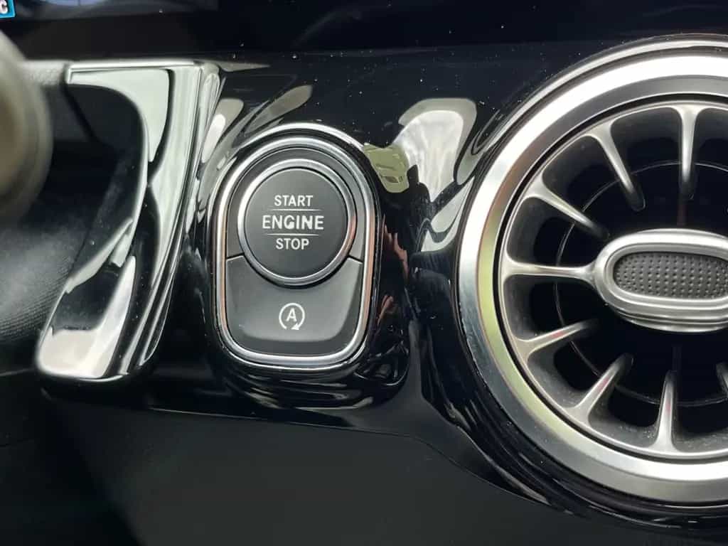 Mercedes-Benz B-Class 200 AUTOM LEDER DIGITAL JUNGE STERNE GARANTIE 01/2021-photo-34