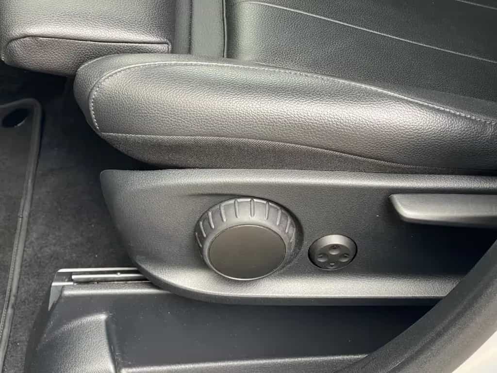 Mercedes-Benz B-Class 200 AUTOM LEDER DIGITAL JUNGE STERNE GARANTIE 01/2021-photo-40