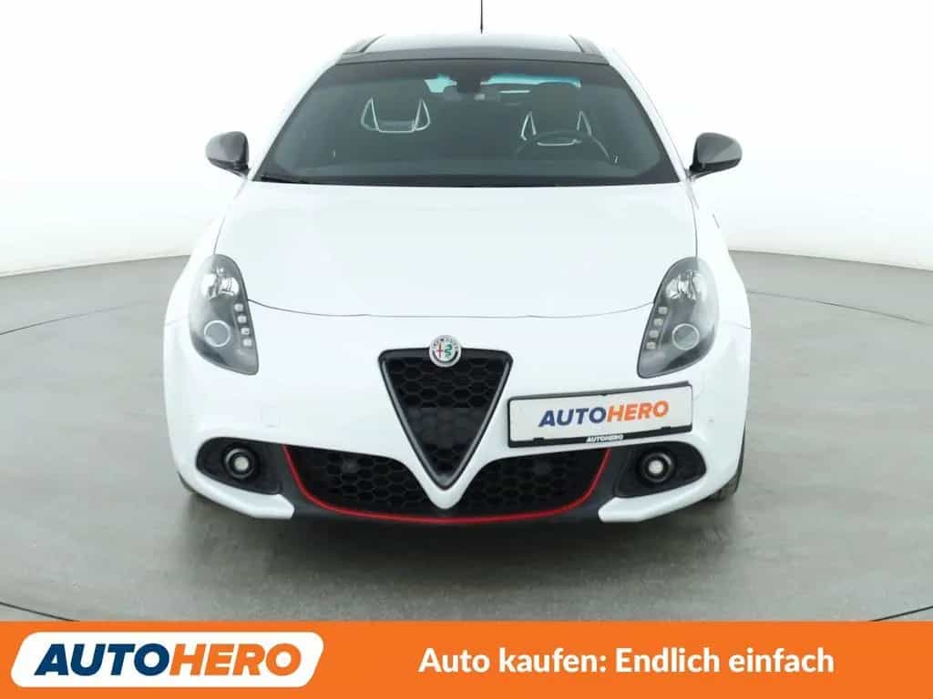 Alfa Romeo Giulietta 1.8 Turbo Veloce *NAVI*PDC*TEMPO*SHZ* 08/2018-photo-7