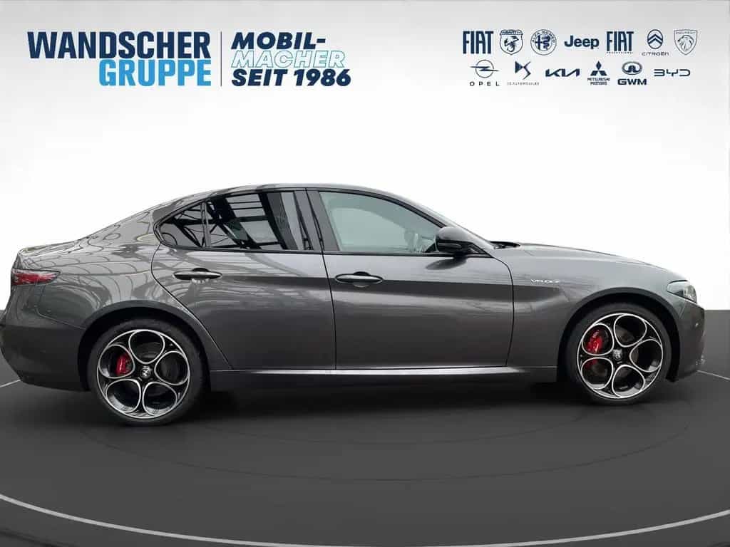 Alfa Romeo Giulia Veloce Q4 2,0 Turbo Navi+SHZ+RFK+Carplay 12/2023-photo-7