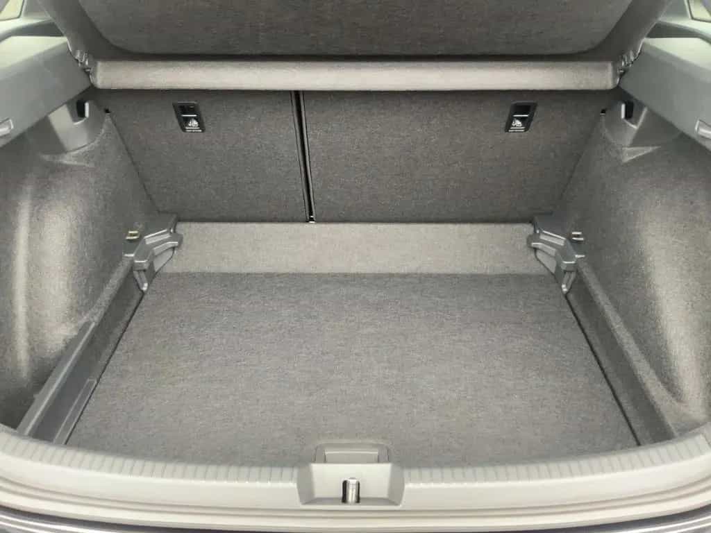 Volkswagen Taigo R-Line 1.0 l TSI DSG Rüfakam*IQ.Light*ACC* 09/2025-photo-12