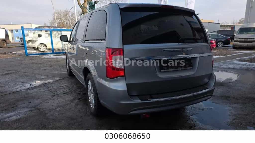 Chrysler Grand Voyager 07/2014-photo-2
