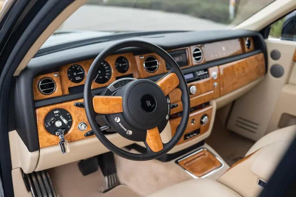 Rolls-Royce Phantom EWB Limo 03/2009-photo-11