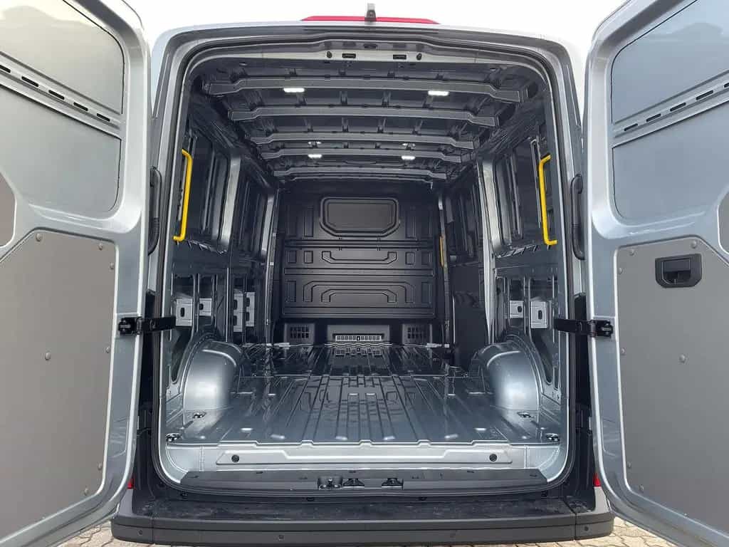 MAN TGE 3.180 L3H2 Kasten 4x4 STANDHZ ACC LENKRADHZ 02/2026-photo-8