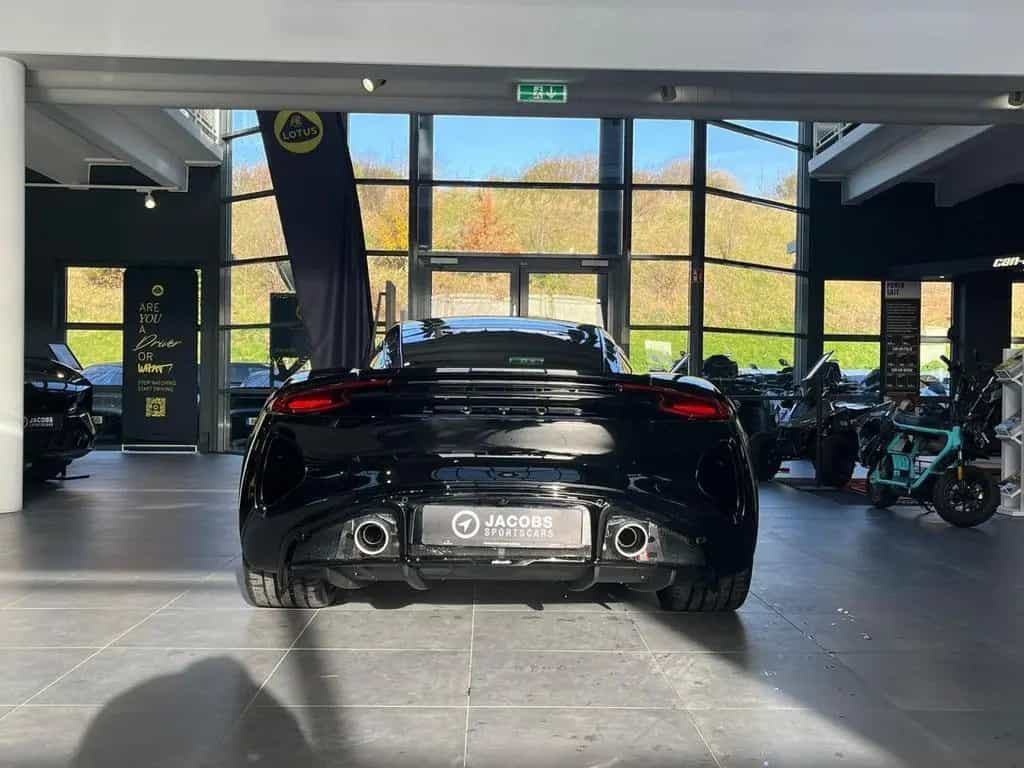 Lotus Emira V6 SE null-photo-4