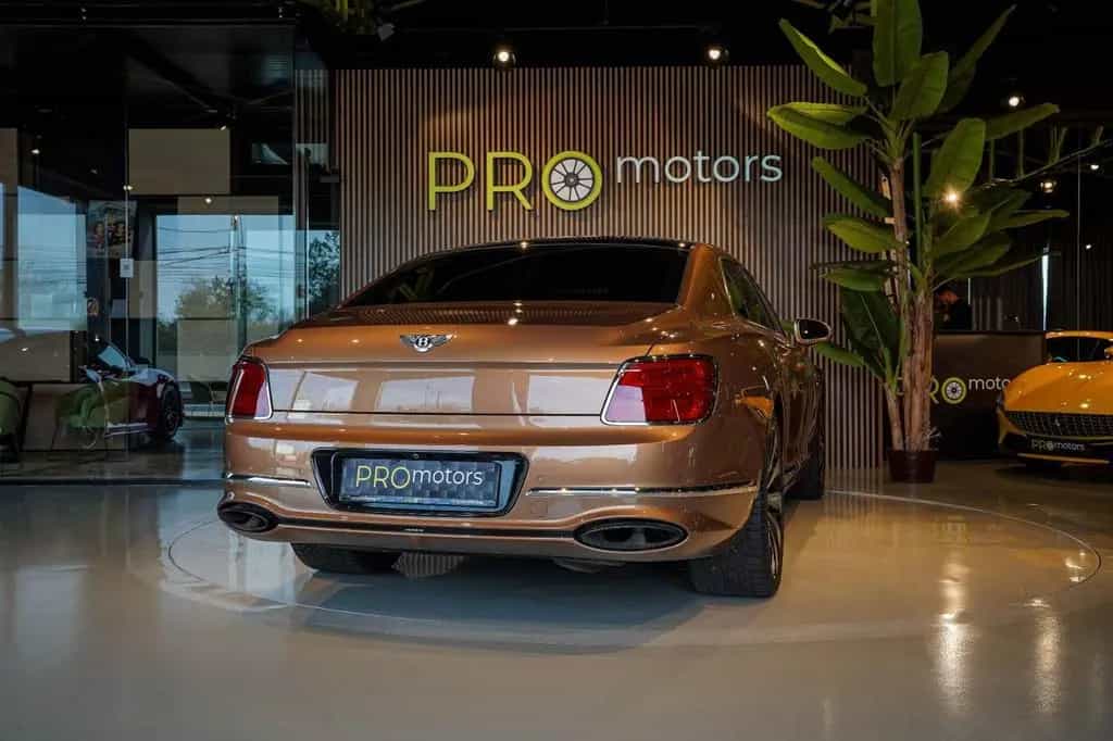 Bentley Flying Spur Azure 06/2022-photo-33