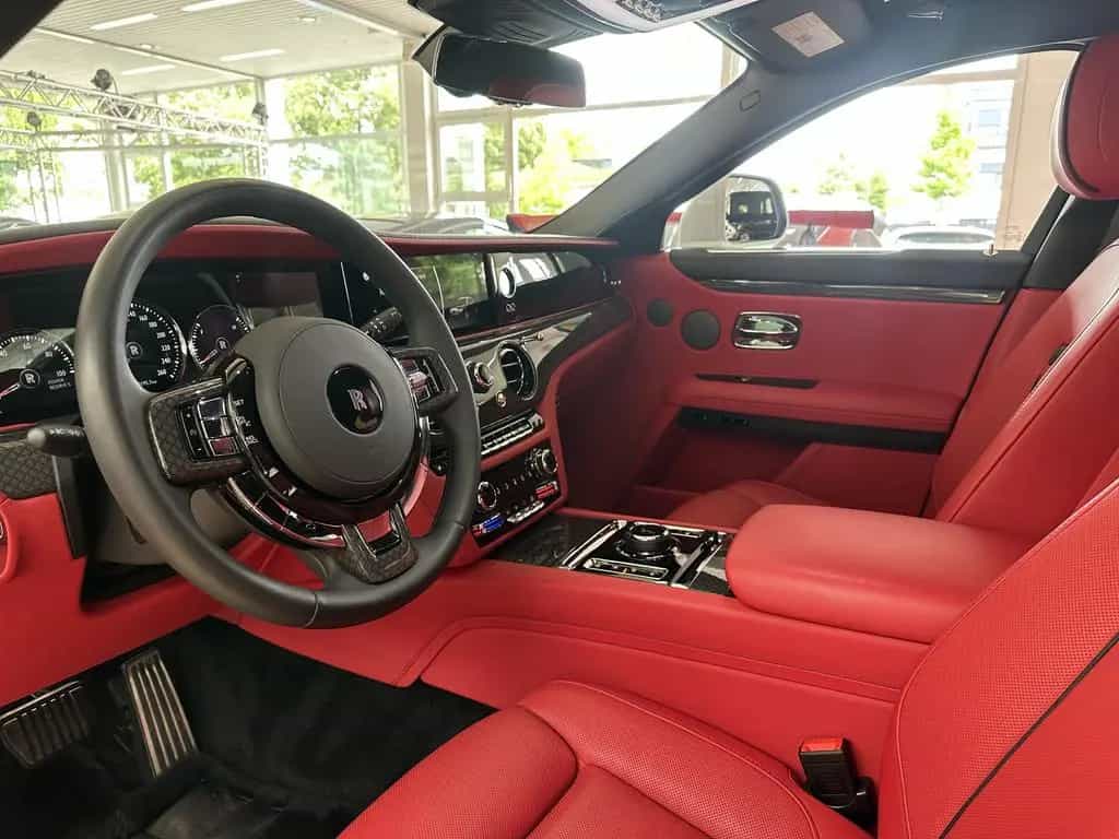 Rolls-Royce Ghost Black Badge* 12/2023-photo-10