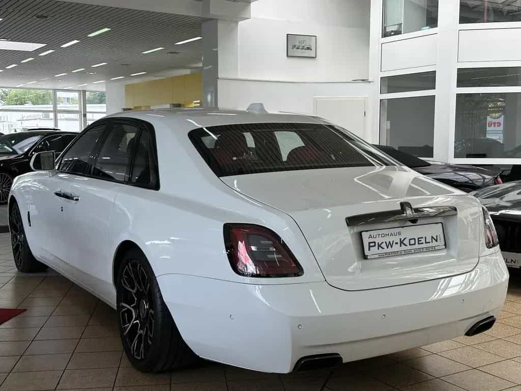 Rolls-Royce Ghost Black Badge* 12/2023-photo-3