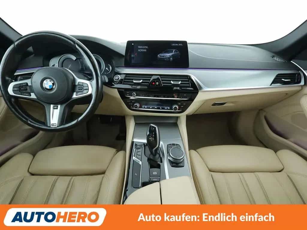 BMW 5 Series 520d xDrive M Sport Aut.*NAVI*LED*TEMPO*PDC* 09/2017-photo-11
