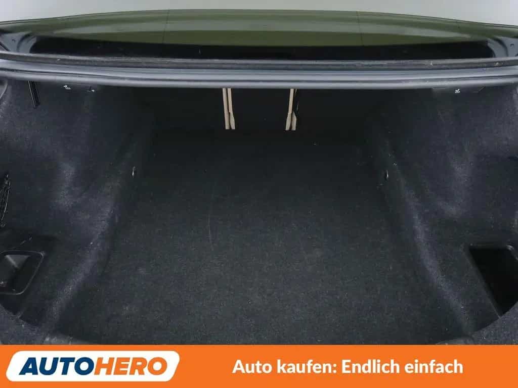 BMW 5 Series 520d xDrive M Sport Aut.*NAVI*LED*TEMPO*PDC* 09/2017-photo-17