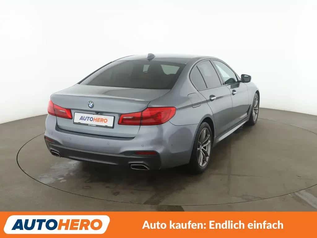 BMW 5 Series 520d xDrive M Sport Aut.*NAVI*LED*TEMPO*PDC* 09/2017-photo-5