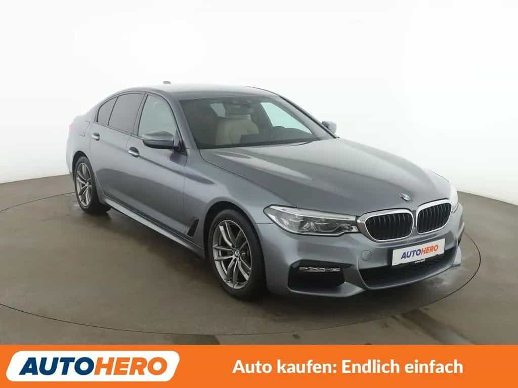 BMW 5 Series 520d xDrive M Sport Aut.*NAVI*LED*TEMPO*PDC* 09/2017-photo-7