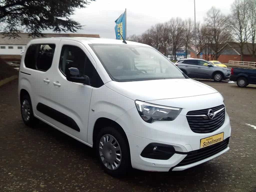 Opel Combo Life 1.5D Elegance SHZ LHZ PDC+Kam Navi-Ap 06/2022-photo-5