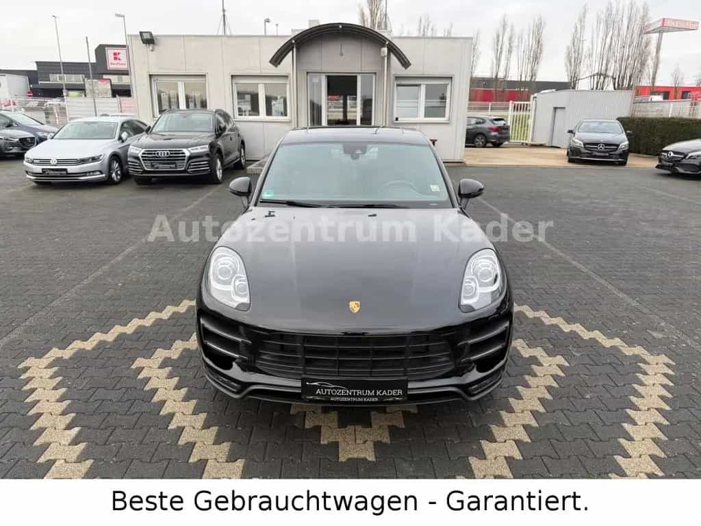 Porsche Macan Turbo*Pano*AHK*18 WegeSitz*Bose*Navi*LED* 04/2016-photo-1