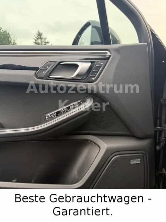 Porsche Macan Turbo*Pano*AHK*18 WegeSitz*Bose*Navi*LED* 04/2016-photo-17