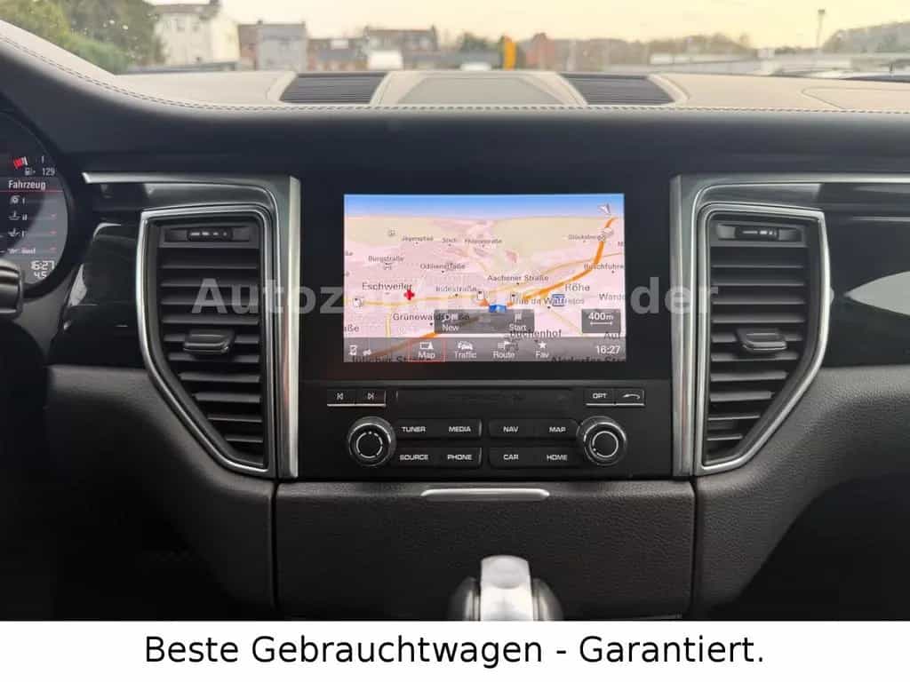 Porsche Macan Turbo*Pano*AHK*18 WegeSitz*Bose*Navi*LED* 04/2016-photo-20