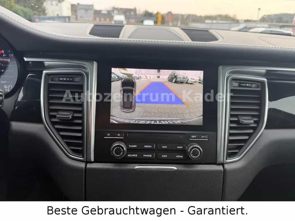 Porsche Macan Turbo*Pano*AHK*18 WegeSitz*Bose*Navi*LED* 04/2016-photo-21