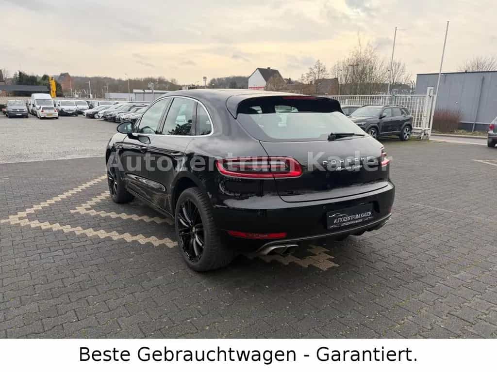 Porsche Macan Turbo*Pano*AHK*18 WegeSitz*Bose*Navi*LED* 04/2016-photo-4