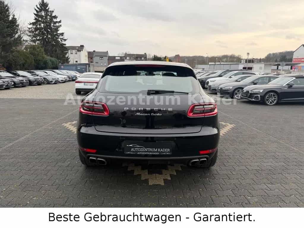 Porsche Macan Turbo*Pano*AHK*18 WegeSitz*Bose*Navi*LED* 04/2016-photo-5