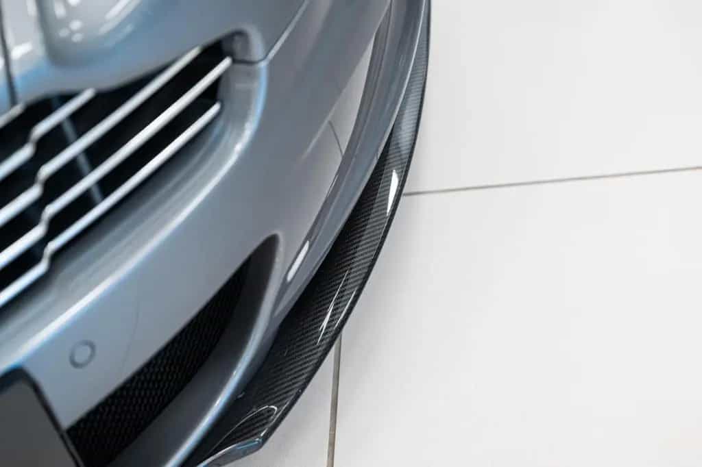 Aston Martin DBS Volante 6.0 V12 Unique in Hammerhead Silver 10/2011-photo-20