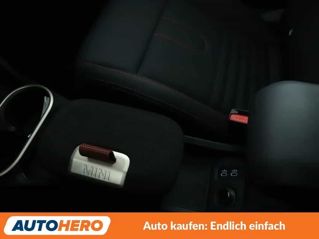 MINI ONE Cooper C John Cooper Works Trim Aut.*NAVI*LED* 01/2025-photo-23
