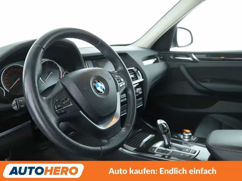 BMW X3 09/2017-photo-10