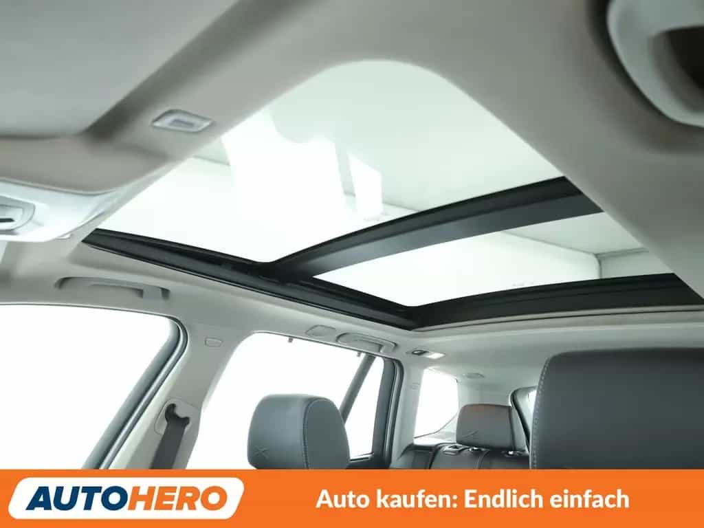 BMW X3 09/2017-photo-25