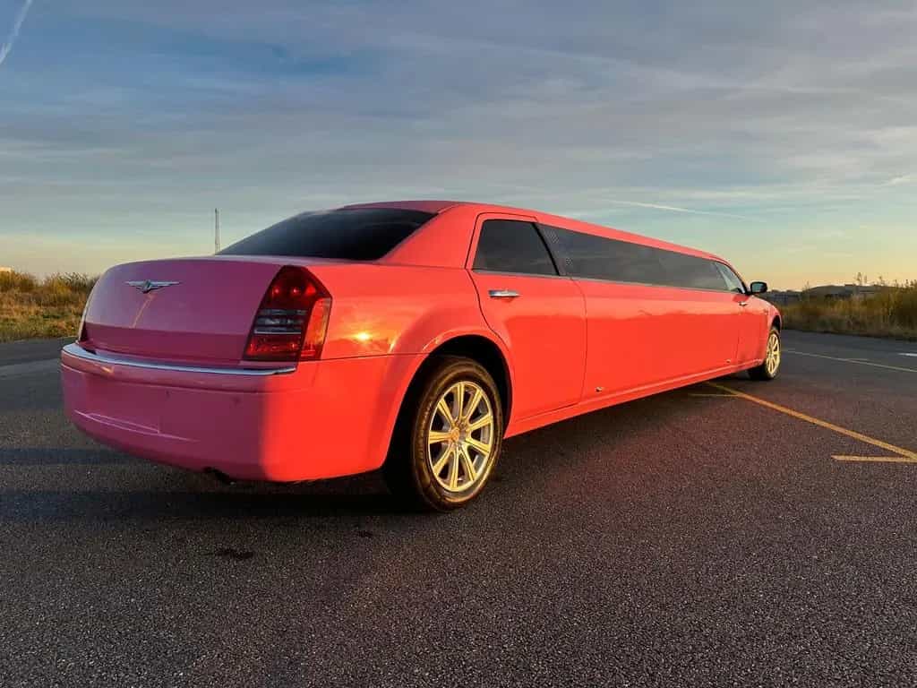 Chrysler 300C Stretch Limousine 06/2006-photo-4