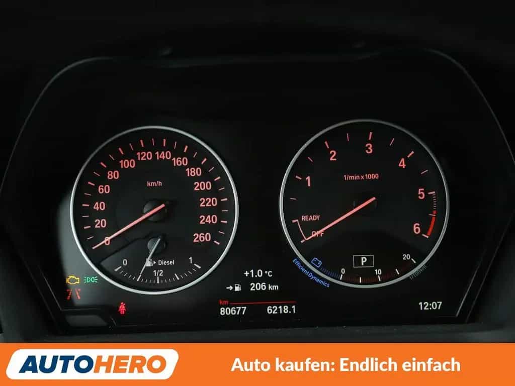 BMW X1 xDrive 20d Sport Line Aut.*NAV*LED*TEMPO*SHZ*PDC 09/2017-photo-19