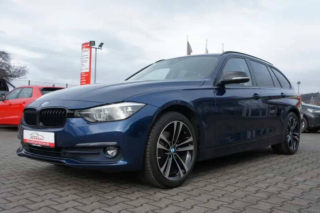 BMW 320 d Touring xDrive Sport-Line *LED*NAVI*KAMERA* 03/2019-photo-3