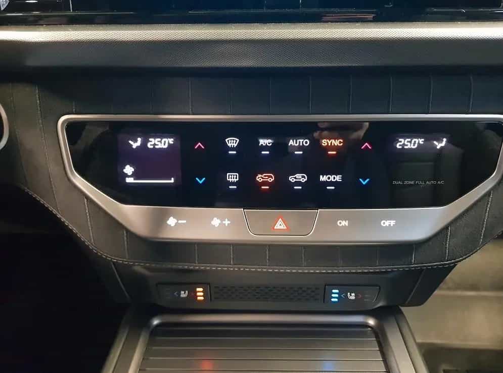 KGM Rexton 2.2 e-XDi "Black" AT 4WD 3.5t Anhängel. 01/2026-photo-14